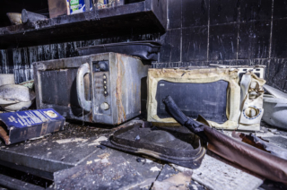 microwave ovens kitchen fire